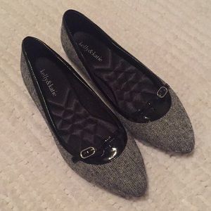 Kelly&Katie Black and White Flats